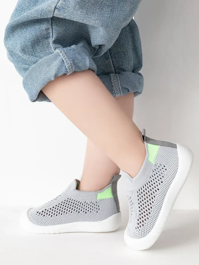 Printemps été enfant en bas âge chaussures respirant tricoté enfants baskets garçons sans lacet chaussures de Tennis filles doux antidérapant école chaussures décontractées MAEJORKEN