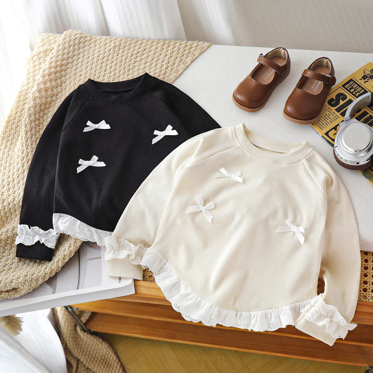 T-shirt à manches longues pour filles, avec nœud en dentelle, Style coréen, chemise inférieure de printemps pour enfants, nouvelle collection automne MAEJORKEN