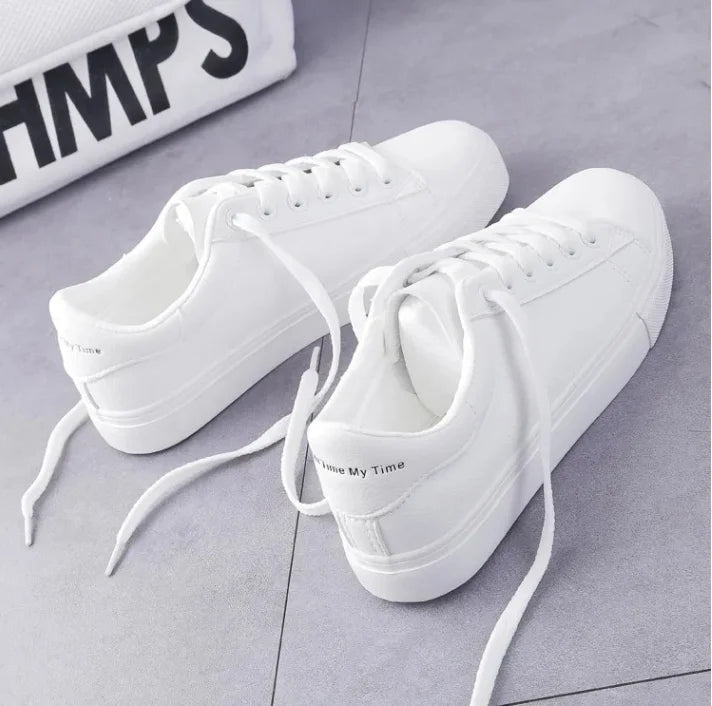 Chaussures De course blanches respirantes à lacets pour femmes, baskets décontractées à fleurs brodées, mode printemps-automne 2023 MAEJORKEN