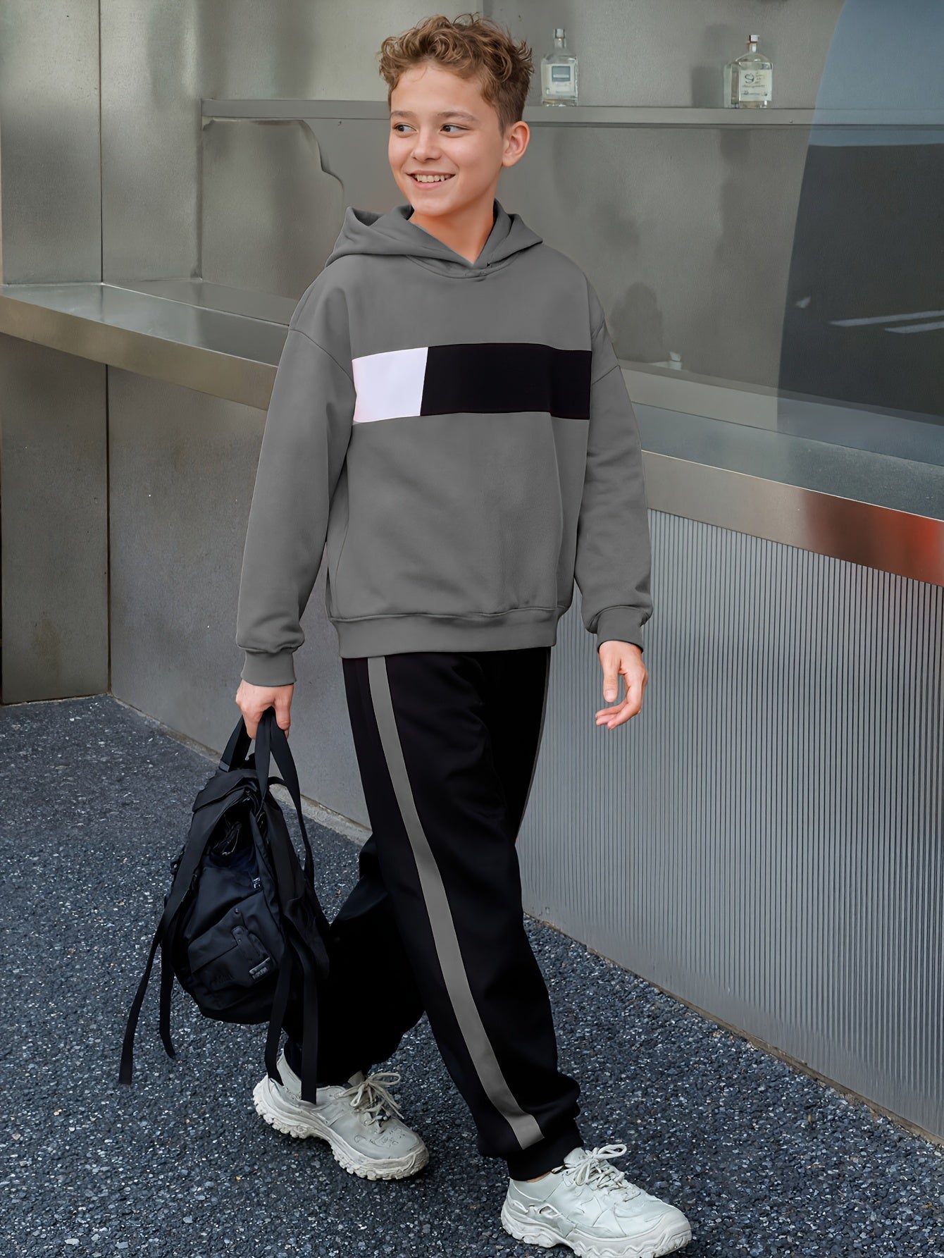 Ensemble 2 pièces sweat à capuche et pantalon de survêtement garçons du 8 au 14 ans MAEJORKEN