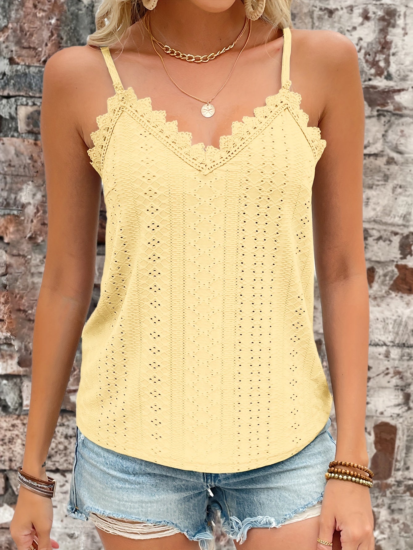 Haut en dentelle contrastée à œillets du S au 2XL