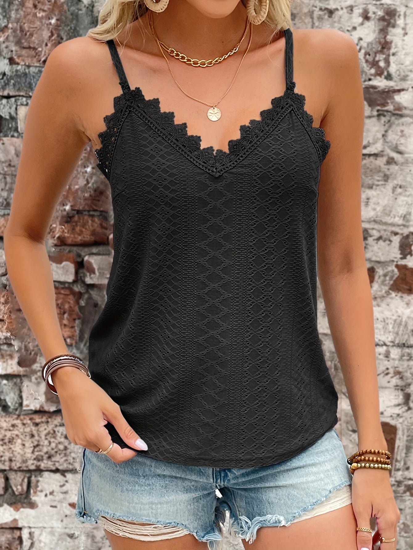 Haut en dentelle contrastée à œillets du S au 2XL
