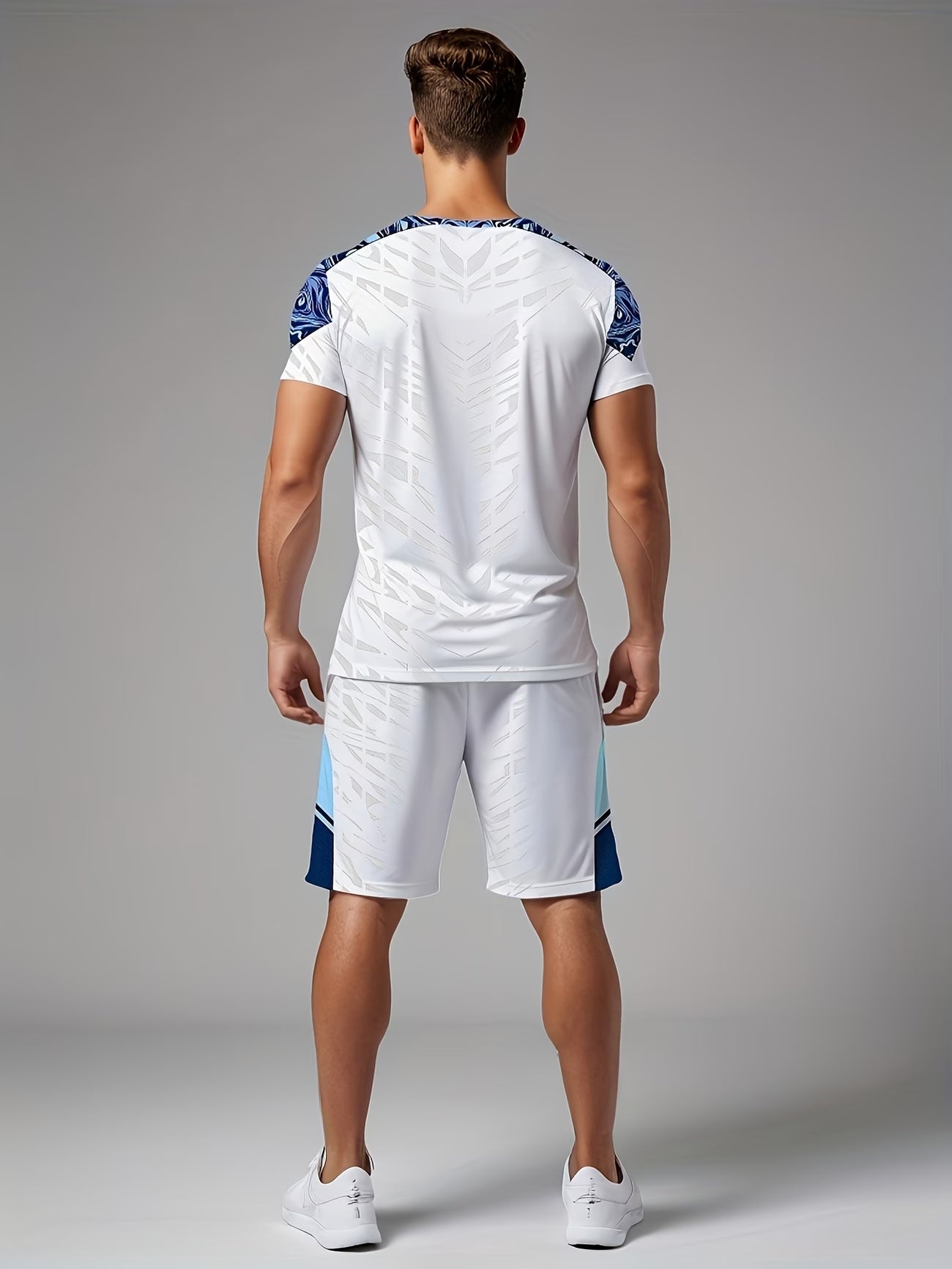 Ensemble blanc pour homme à la pointe de la tendance estivale, composé d'un t-shirt à col ras du cou et d'un short à cordon de serrage avec imprimé à motif du S au 7XL MAEJORKEN