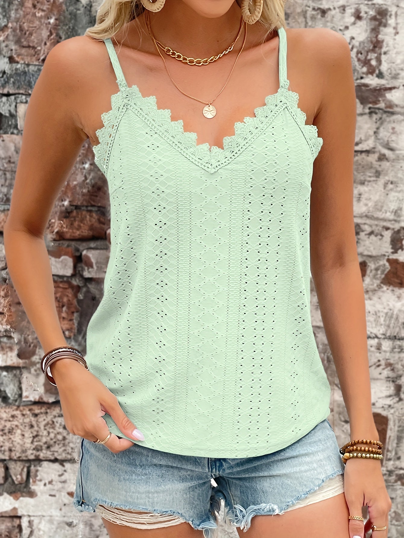 Haut en dentelle contrastée à œillets du S au 2XL